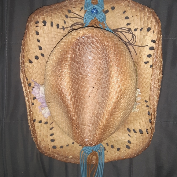 Macrame hat hanger - Picture 3 of 5